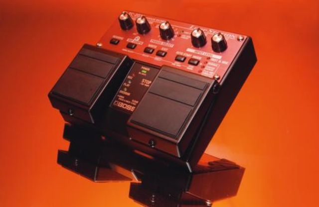 blank The RC-20XL also acts as a phrase trainer with a choice of recording modes.